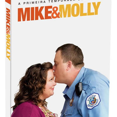 Mike & Molly - 1ª Temporada Completa - 3 Discos - C/Luva - DVD